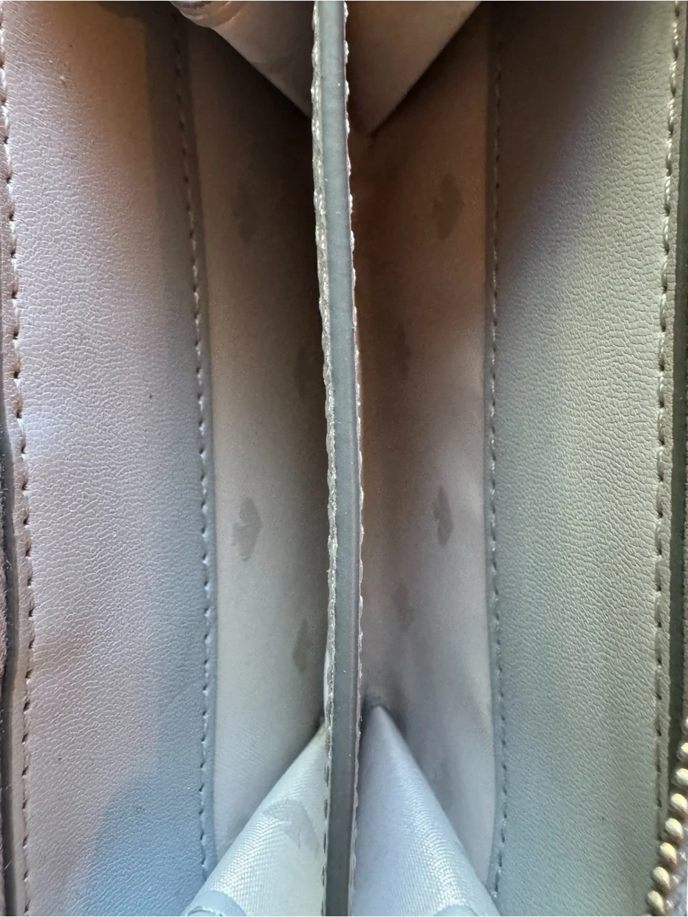Kate Spade New York Gray Quilted Zip Around Wallet Bifold Organizer